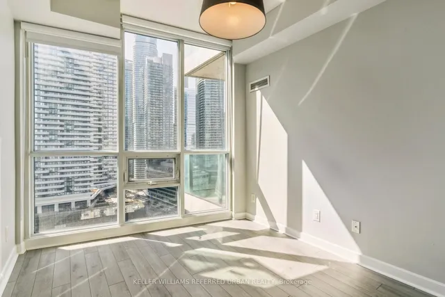 Additional image 21 of 33 Bay St Unit 2201