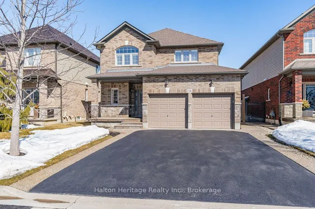 72 Garinger Cres