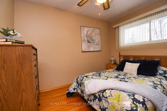 Additional image 16 of 40 SEELEY Ave