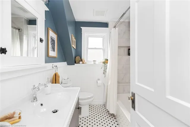 Additional image 21 of 18 Cliff Ave