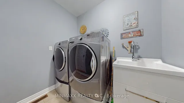 Additional image 19 of 2555 Nichols Dr