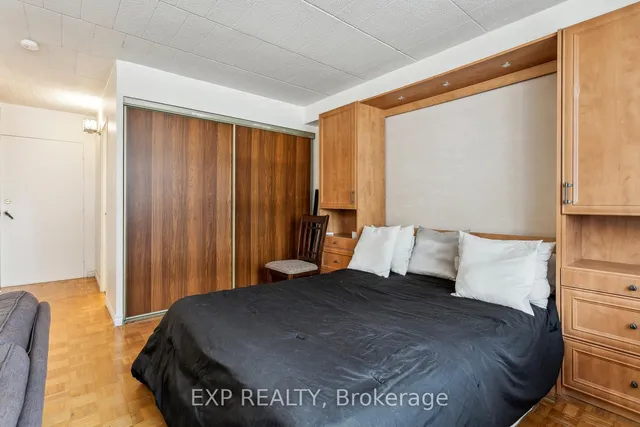 Additional image 9 of 3625 Lakeshore Blvd Unit 506