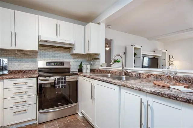 Additional image 16 of 205 Highland Cres Unit 37
