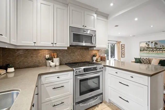 Additional image 11 of 75 Lynngrove Ave