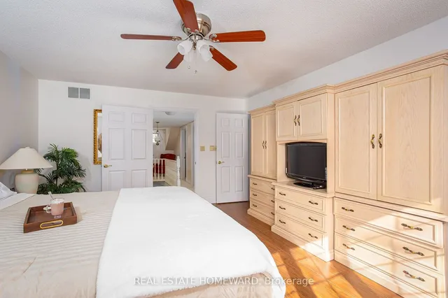 Additional image 30 of 64 Academy St