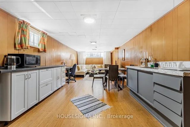 Additional image 17 of 202 Churchill Ave