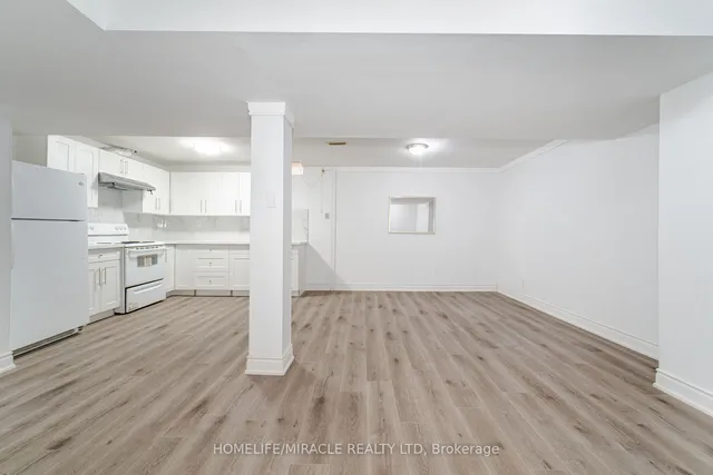 Additional image 36 of 21 Muskoka St