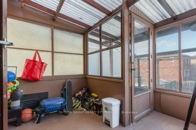 Additional image 26 of 70 Lovilla Blvd