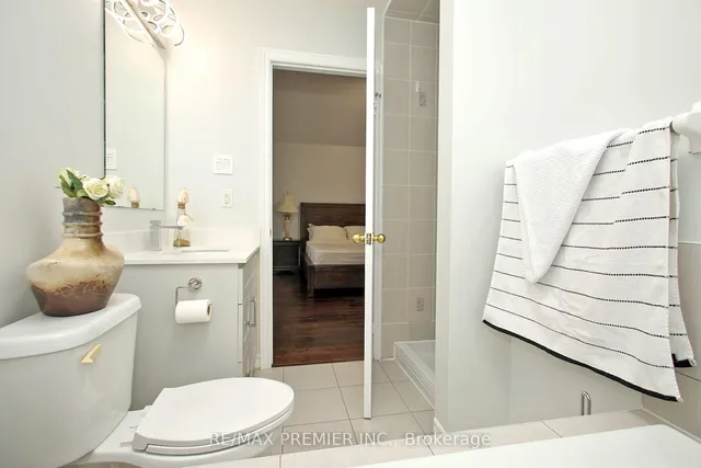 Additional image 31 of 53 Baby Pointe Tr