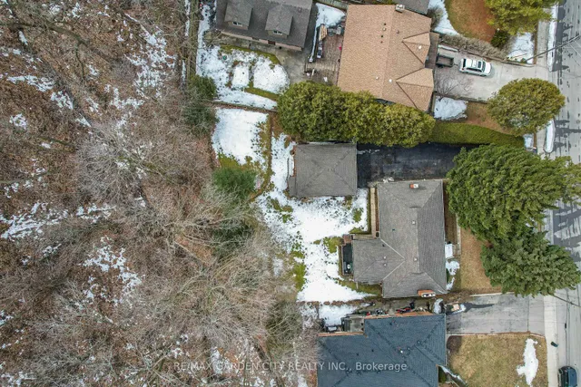 Additional image 27 of 122 Pine Dr