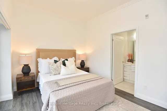 Additional image 24 of 30 Hamilton St Unit 106