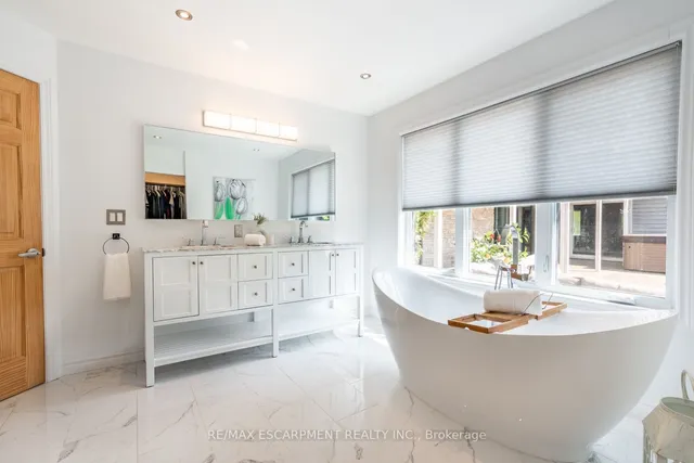 Additional image 29 of 399 Old Brock Rd