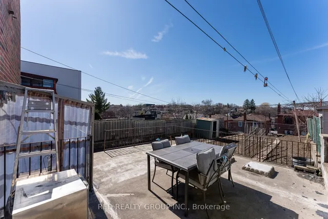 Additional image 44 of 532 Westmount Ave