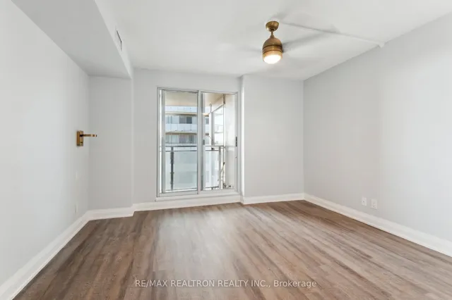 Additional image 36 of 18 Merton St Unit 906