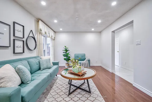 Additional image 15 of 55 Phalen Cres