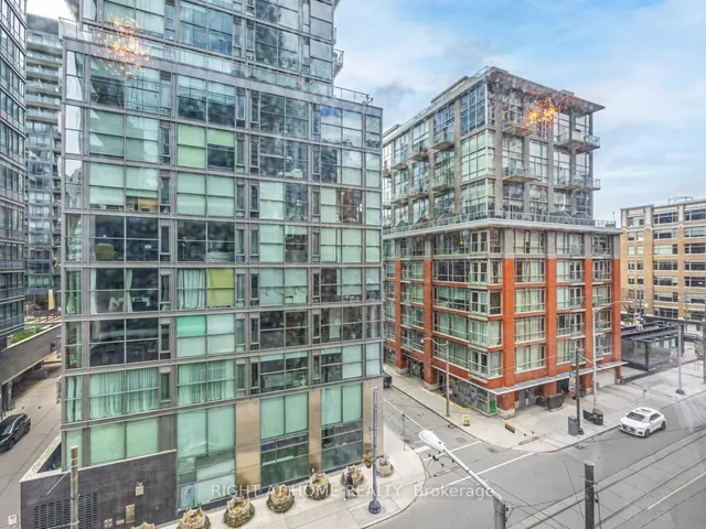 Additional image 27 of 11 Charlotte St Unit 404