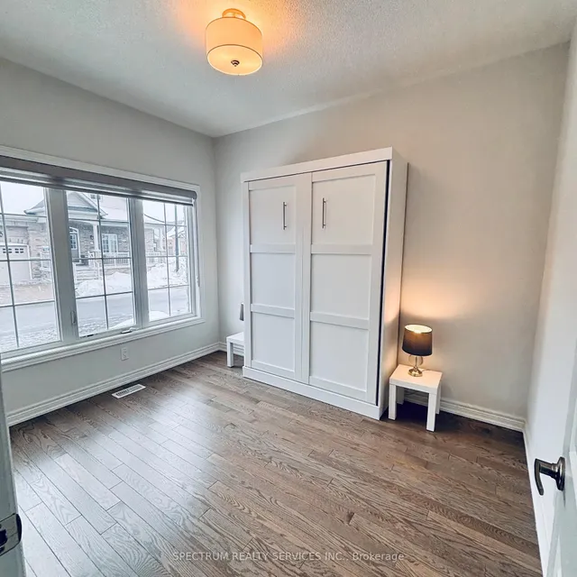 Additional image 5 of 4 CLERMISTON Cres Unit 50