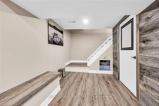 Additional image 37 of 16 Hillsdale Crt