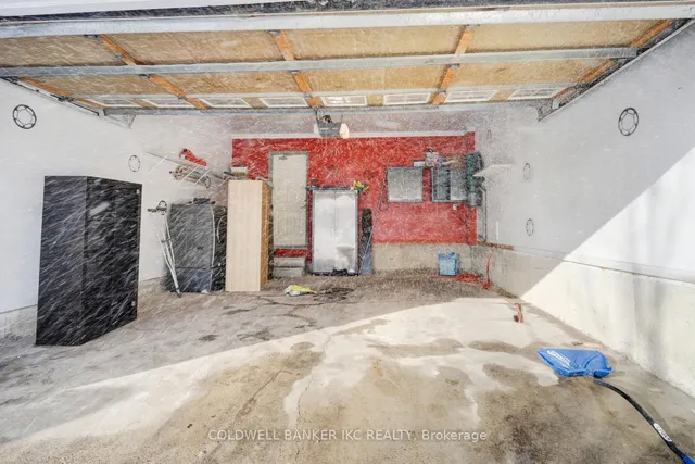 Additional image 48 of 25 Hollowgrove Blvd