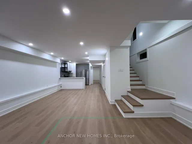 Additional image 27 of 257 Chisholm Ave