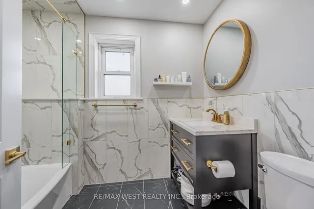 Additional image 7 of 20 Wall Ave