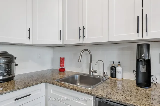 Additional image 22 of 600 Silver Creek Blvd Unit 32