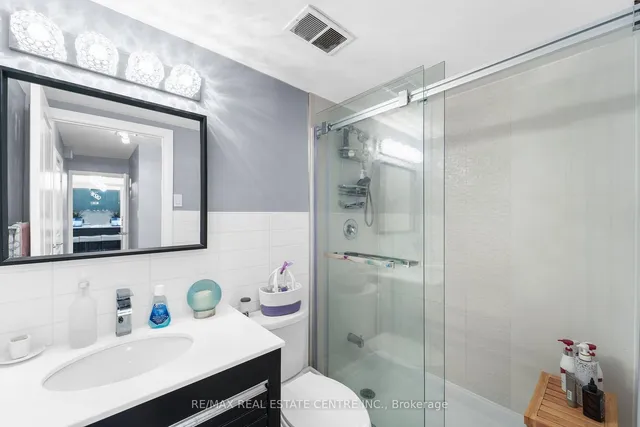 Additional image 32 of 455 Sentinel Rd Unit 404