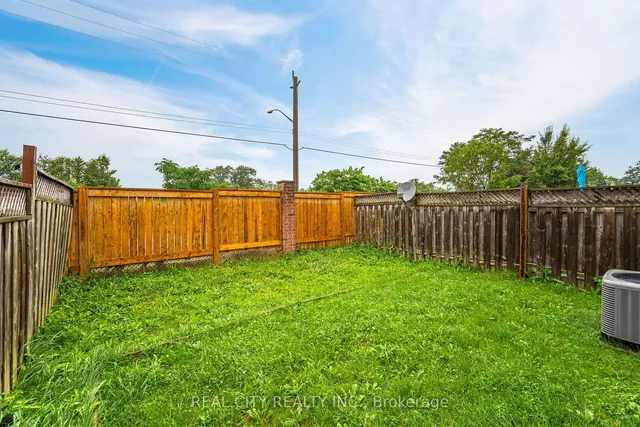 Additional image 33 of 11 Vennio Lane