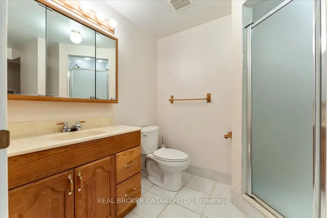 Additional image 25 of 47 MASSENA Dr