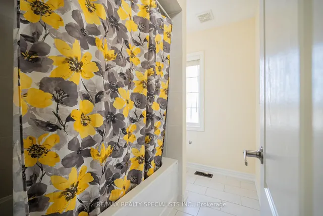 Additional image 29 of 49 Squire Ellis Dr