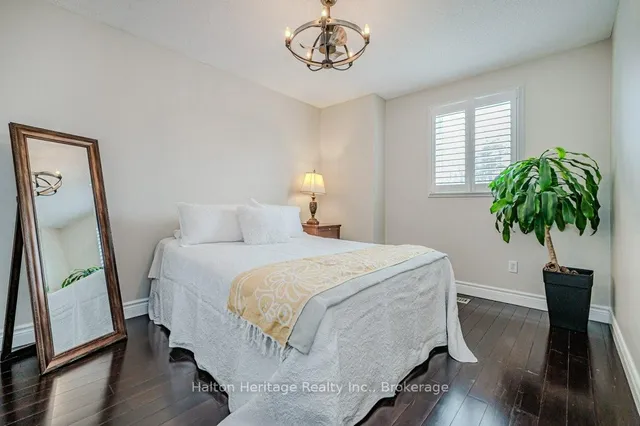 Additional image 20 of 57 Longyear Dr