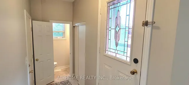 Additional image 28 of 42 PIANE Ave