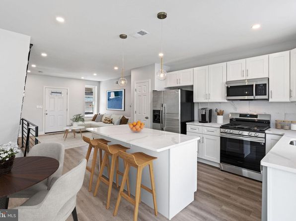 1404 S Patton St, Philadelphia, PA 19146