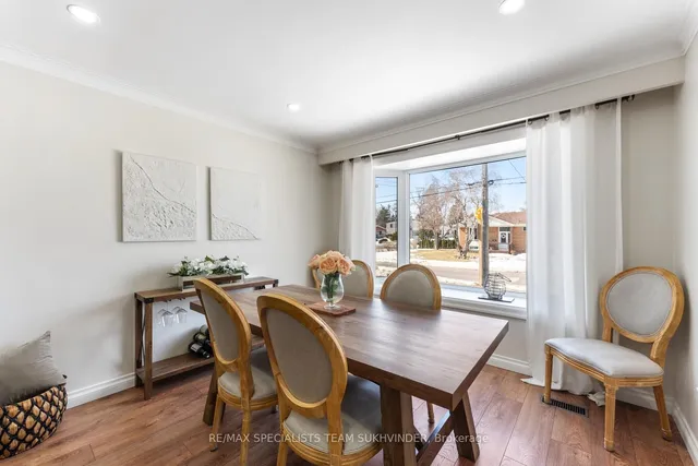 Additional image 16 of 21 White Abbey Park