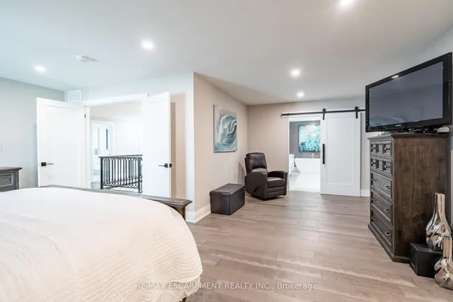 Additional image 19 of 81 Flanders Dr