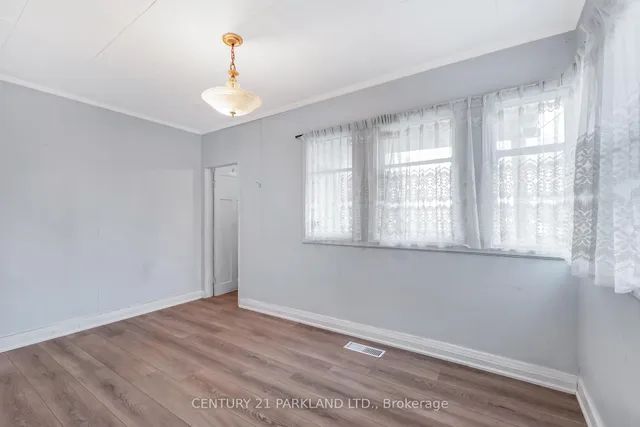 Additional image 16 of 11 Lamb Ave