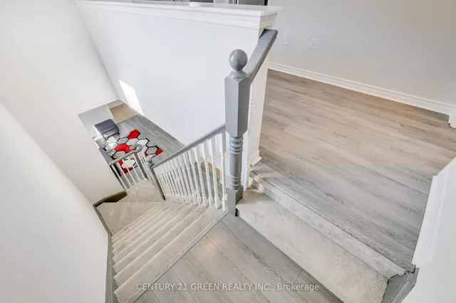 Additional image 24 of 34 Dredge Crt