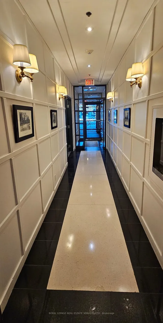 Additional image 24 of 102 Bloor St Unit 306