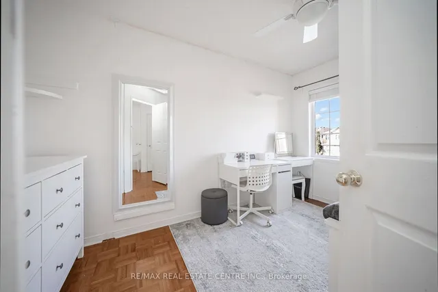 Additional image 28 of 19 Blue Lake Ave