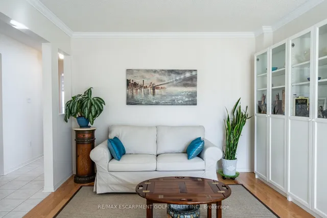 Additional image 7 of 22 BRIDGEPORT Cres