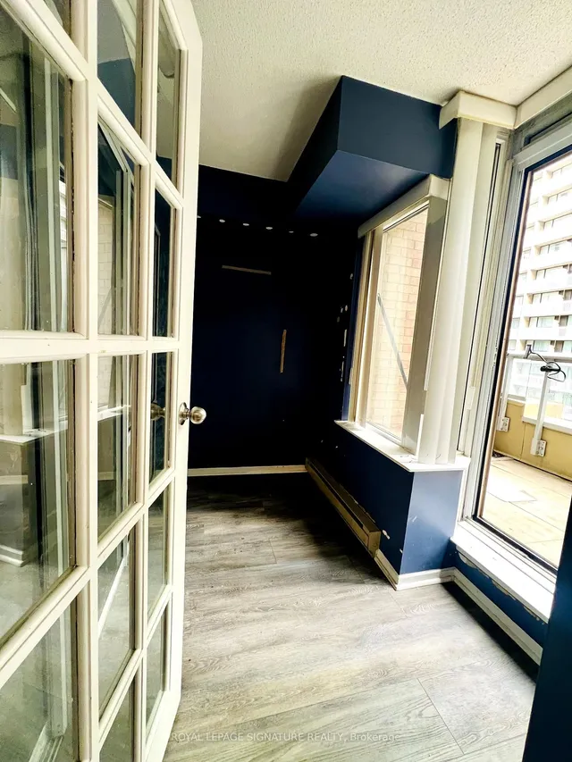 Additional image 4 of 44 Gerrard St Unit 608