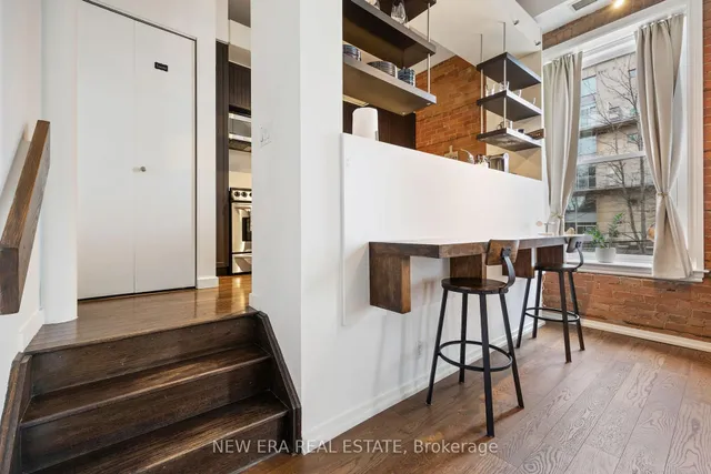 Additional image 14 of 915 King St Unit 307