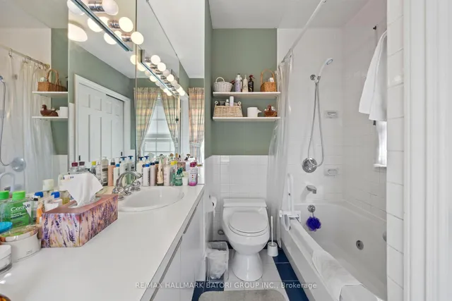 Additional image 14 of 56 Rochester Ave