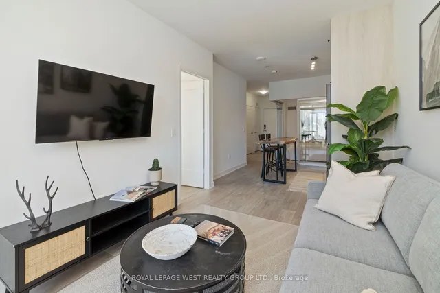 Additional image 8 of 135 Lower Sherbourne St Unit 1064