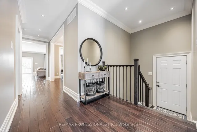 Additional image 4 of 54 Parkchester Rd