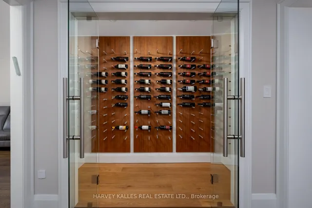 Additional image 34 of 313 Hillhurst Blvd