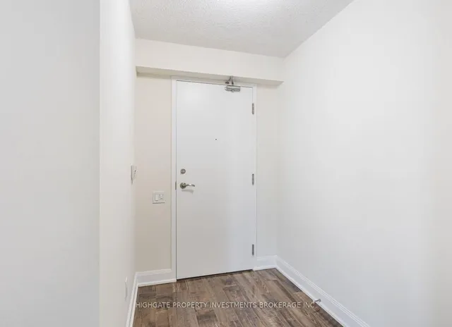 Additional image 4 of 2191 Yonge St Unit 2111