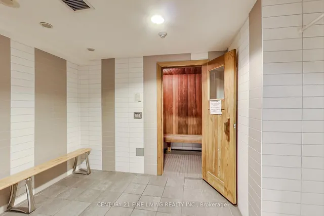 Additional image 40 of 55 East Liberty St Unit 1006