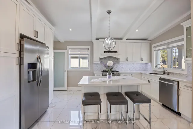 Additional image 14 of 8 Wall Ave