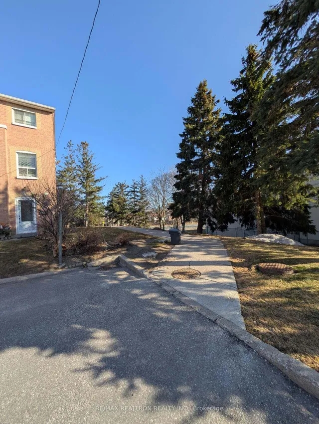 Additional image 32 of 200 Murison Blvd Unit 74